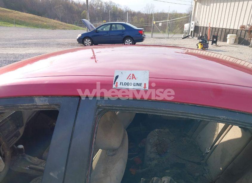 Photo 6 of 2018 Toyota Corolla LE (VIN 2T1BURHE8JC058060)