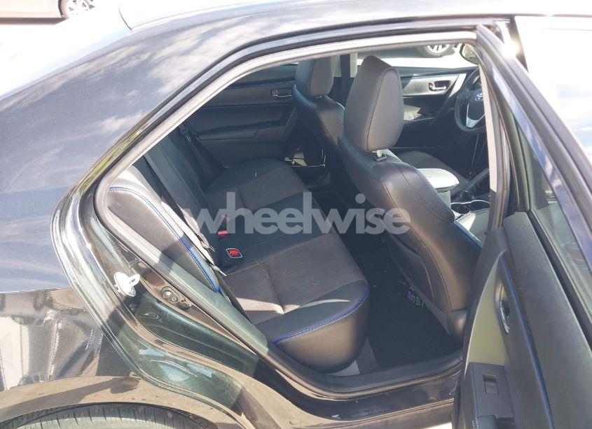 Photo 8 of 2018 Toyota Corolla SE (VIN 2T1BURHE8JC080897)