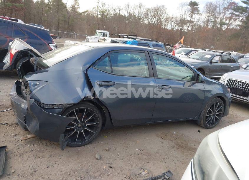 Photo 14 of 2018 Toyota Corolla LE (VIN 2T1BURHE8JC081838)