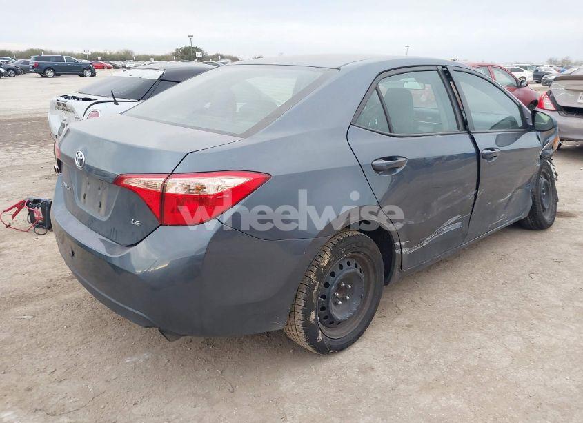 Photo 4 of 2018 Toyota Corolla LE (VIN 2T1BURHE8JC111386)