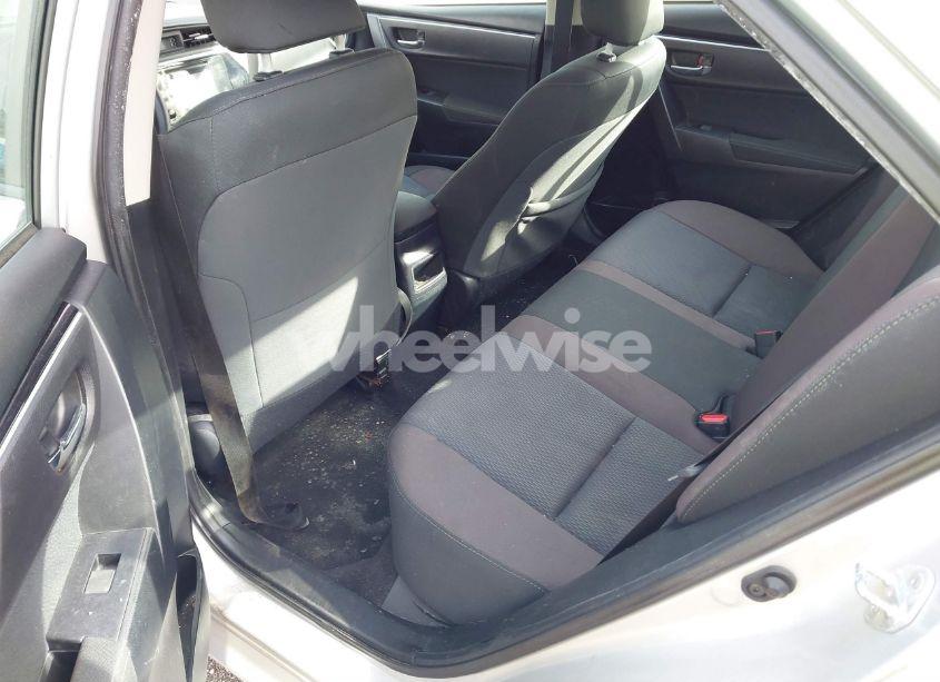 Photo 8 of 2018 Toyota Corolla LE (VIN 2T1BURHE8JC118807)