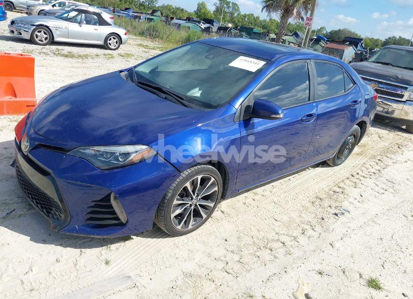 Photo 2 of 2018 Toyota Corolla SE (VIN 2T1BURHE8JC968906)