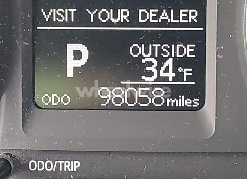 Photo 15 of 2018 Toyota Corolla LE (VIN 2T1BURHE8JC980781)