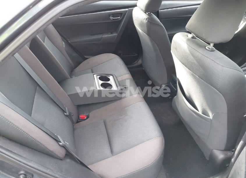 Photo 8 of 2018 Toyota Corolla LE (VIN 2T1BURHE8JC980781)