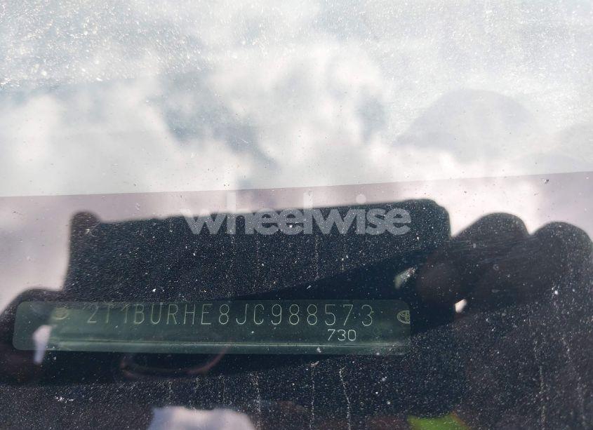 Photo 9 of 2018 Toyota Corolla LE (VIN 2T1BURHE8JC988573)