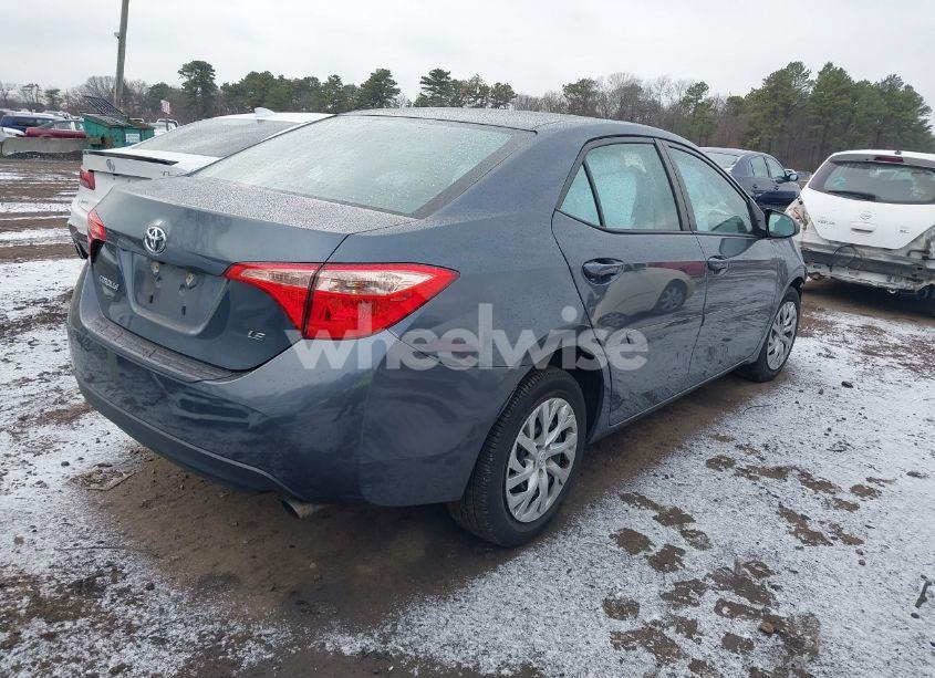 Photo 4 of 2018 Toyota Corolla LE (VIN 2T1BURHE8JC993434)