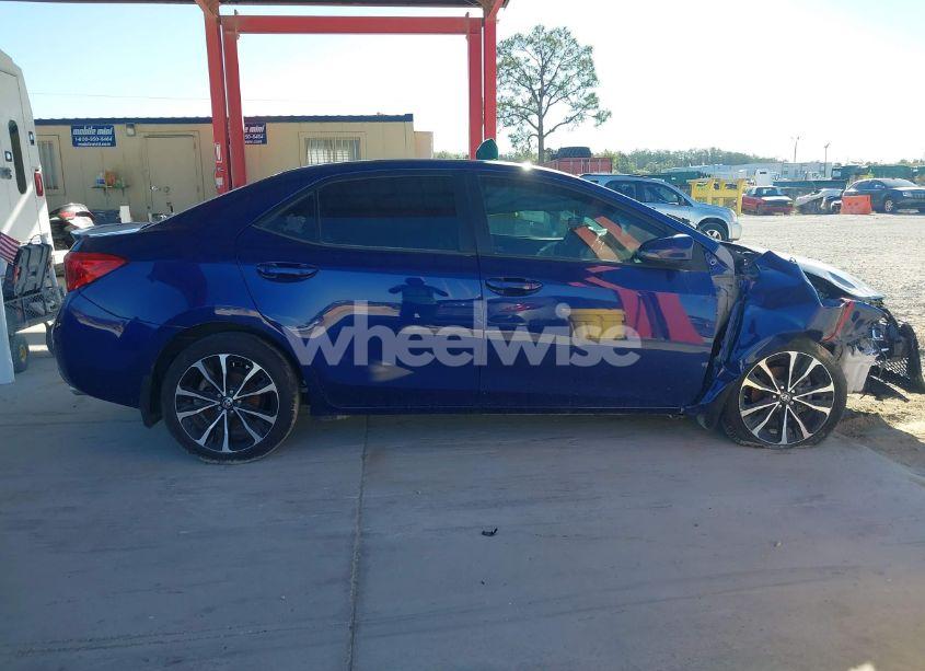 Photo 13 of 2019 Toyota Corolla SE (VIN 2T1BURHE8KC130022)