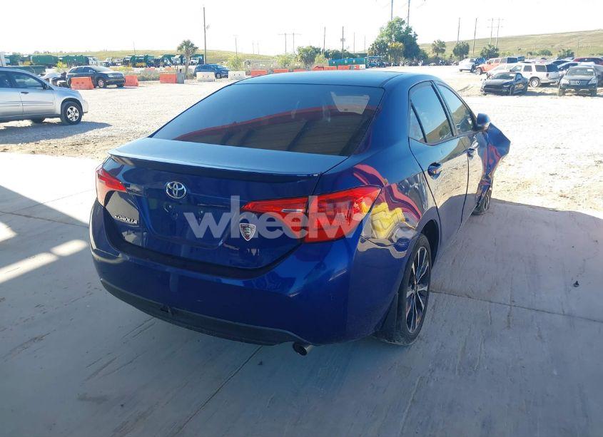 Photo 4 of 2019 Toyota Corolla SE (VIN 2T1BURHE8KC130022)