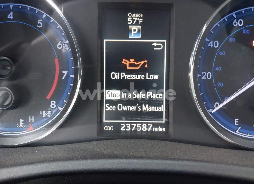 Photo 15 of 2019 Toyota Corolla SE (VIN 2T1BURHE8KC156068)