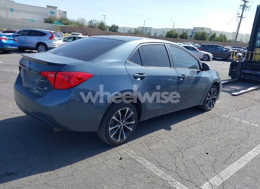 Photo 4 of 2019 Toyota Corolla SE (VIN 2T1BURHE8KC156068)