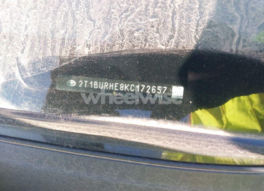 Photo 9 of 2019 Toyota Corolla LE (VIN 2T1BURHE8KC172657)