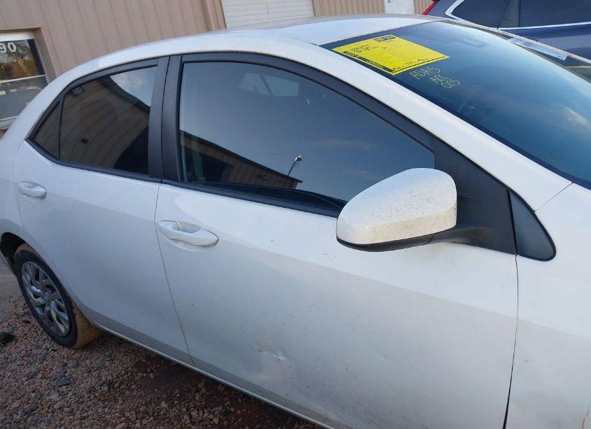 Photo 13 of 2019 Toyota Corolla LE (VIN 2T1BURHE8KC203468)