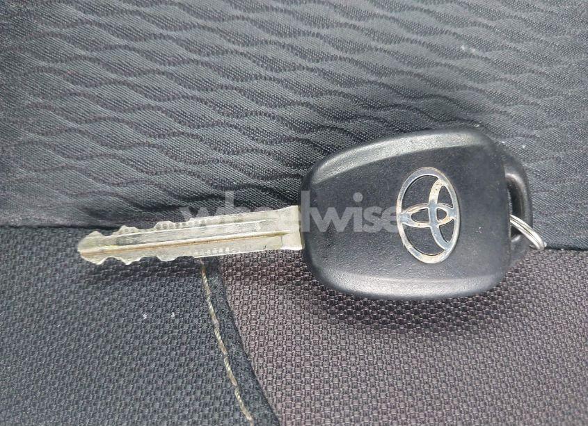 Photo 11 of 2019 Toyota Corolla LE (VIN 2T1BURHE8KC217841)