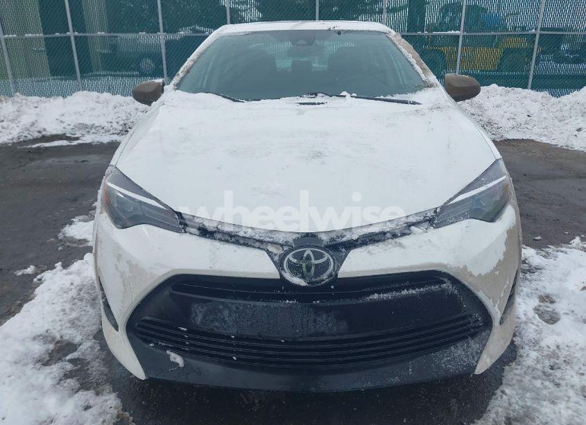 Photo 12 of 2019 Toyota Corolla LE (VIN 2T1BURHE8KC217841)