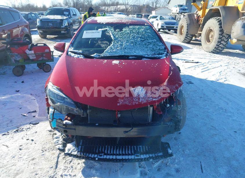 Photo 13 of 2019 Toyota Corolla XSE (VIN 2T1BURHE8KC221095)