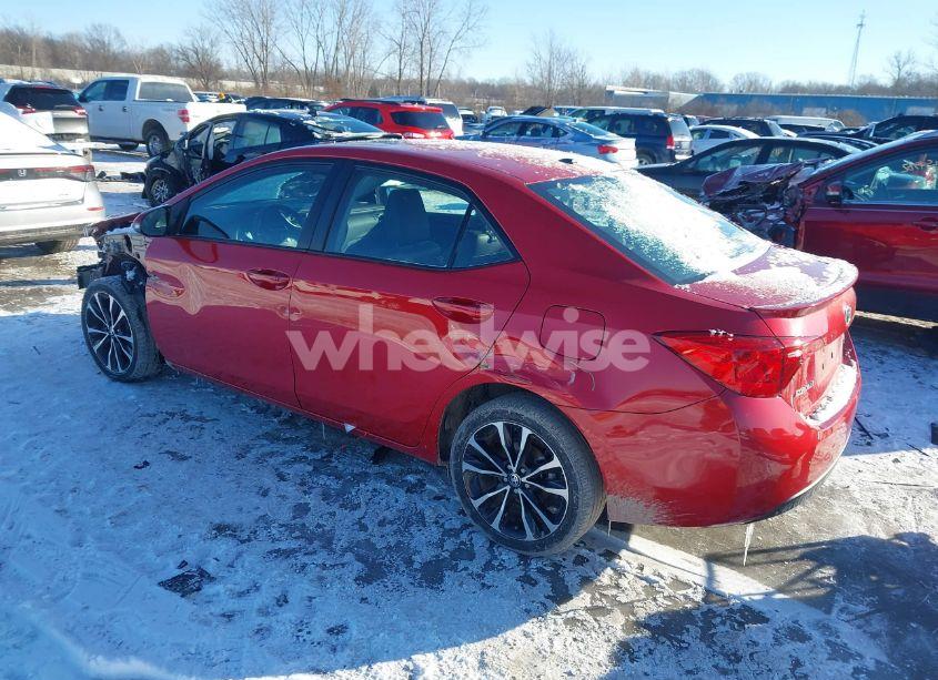 Photo 3 of 2019 Toyota Corolla XSE (VIN 2T1BURHE8KC221095)