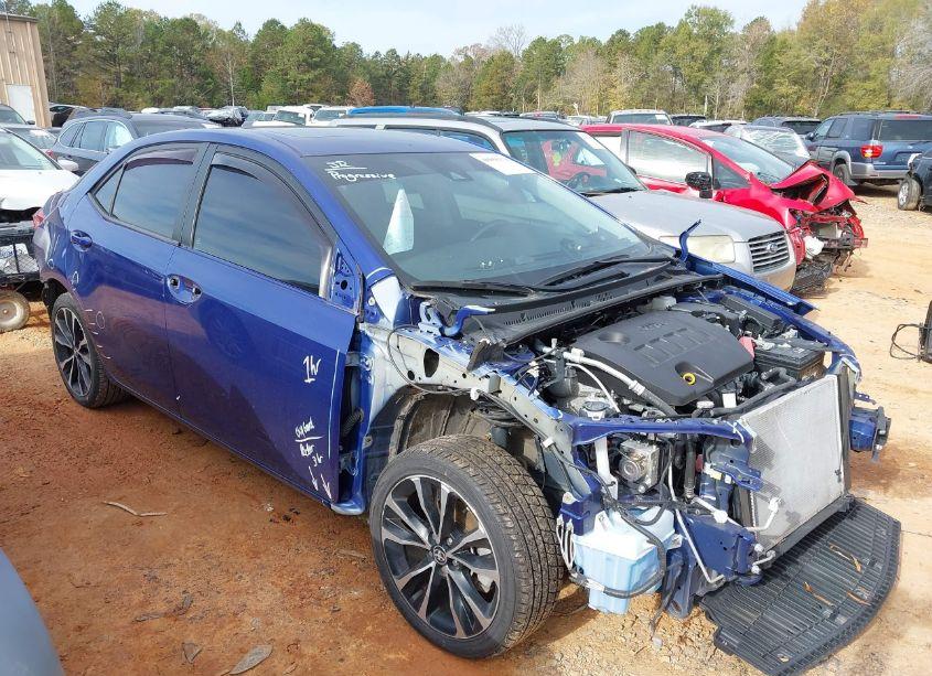 2019 Toyota Corolla L/LE/XLE/SE/XSE (VIN 2T1BURHE8KC224479) main photo