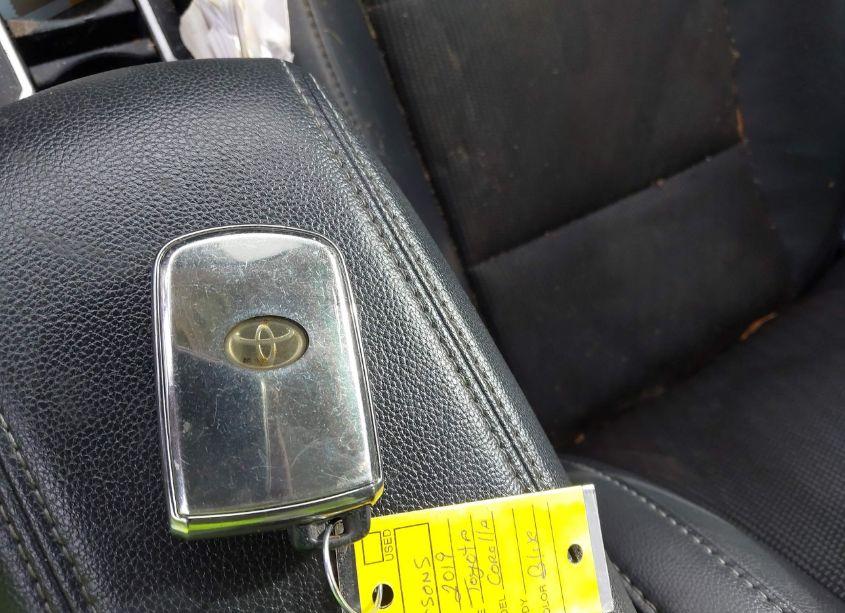 Photo 11 of 2019 Toyota Corolla L/LE/XLE/SE/XSE (VIN 2T1BURHE8KC224479)