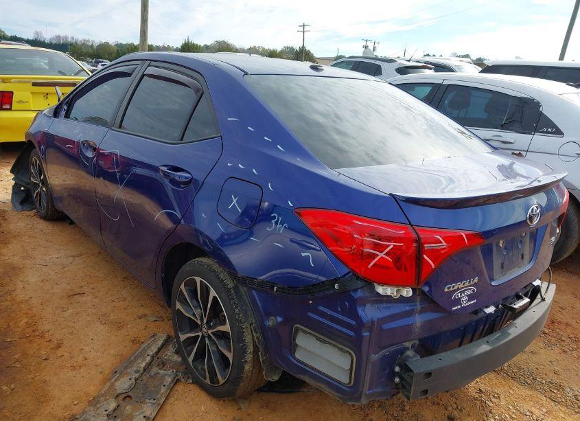 Photo 3 of 2019 Toyota Corolla L/LE/XLE/SE/XSE (VIN 2T1BURHE8KC224479)