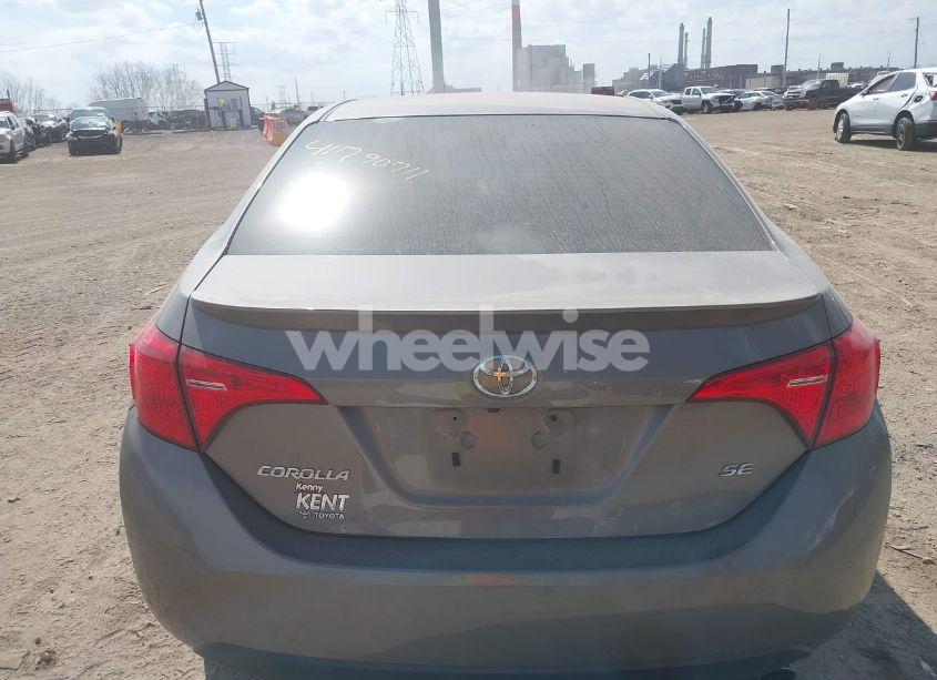 Photo 16 of 2019 Toyota Corolla SE (VIN 2T1BURHE8KC234462)
