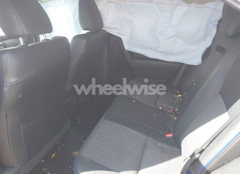 Photo 8 of 2019 Toyota Corolla SE (VIN 2T1BURHE8KC234462)