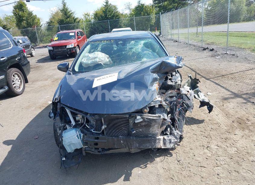 Photo 12 of 2019 Toyota Corolla LE (VIN 2T1BURHE8KC246806)