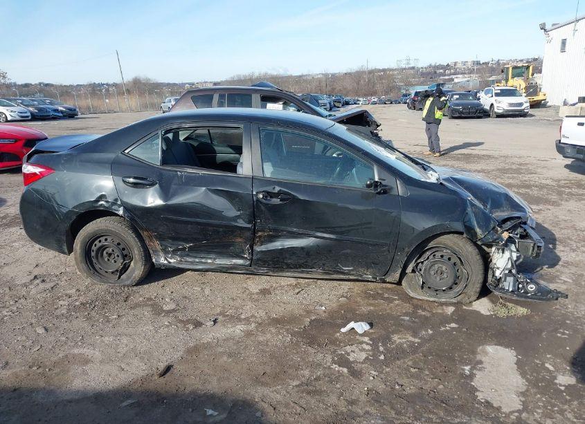 Photo 13 of 2014 Toyota Corolla L (VIN 2T1BURHE9EC063452)