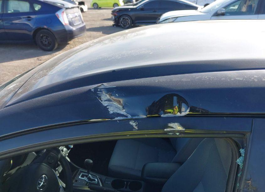 Photo 21 of 2014 Toyota Corolla L (VIN 2T1BURHE9EC063452)