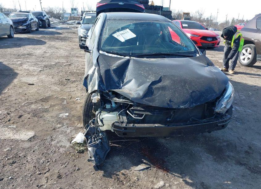 Photo 6 of 2014 Toyota Corolla L (VIN 2T1BURHE9EC063452)