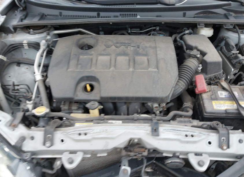 Photo 10 of 2014 Toyota Corolla LE (VIN 2T1BURHE9EC134889)