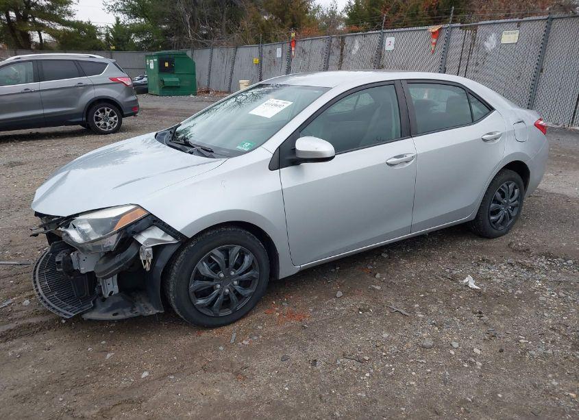 Photo 2 of 2014 Toyota Corolla LE (VIN 2T1BURHE9EC134889)