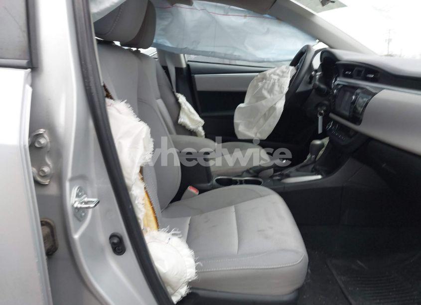 Photo 5 of 2014 Toyota Corolla LE (VIN 2T1BURHE9EC143754)