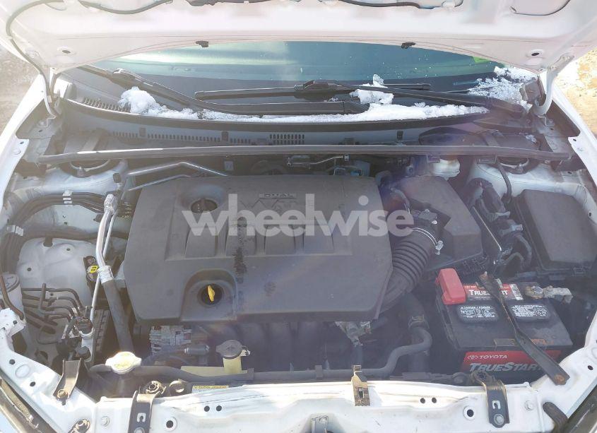 Photo 10 of 2014 Toyota Corolla L/LE/LE PLS/PRM/S/S PLS (VIN 2T1BURHE9EC158951)