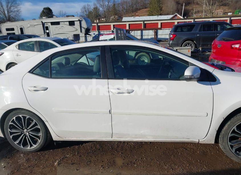 Photo 13 of 2014 Toyota Corolla L/LE/LE PLS/PRM/S/S PLS (VIN 2T1BURHE9EC158951)