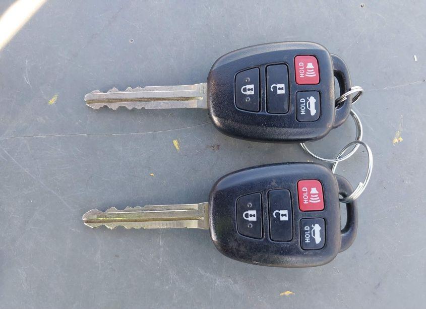 Photo 11 of 2014 Toyota Corolla S PLUS (VIN 2T1BURHE9EC174048)