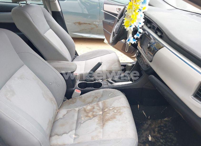 Photo 5 of 2014 Toyota Corolla LE (VIN 2T1BURHE9EC185633)