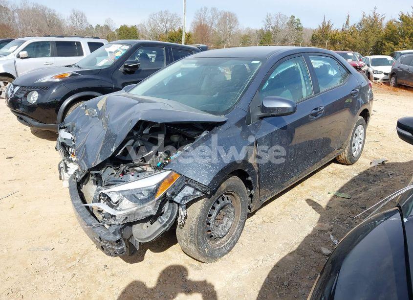 Photo 2 of 2014 Toyota Corolla L (VIN 2T1BURHE9EC193084)