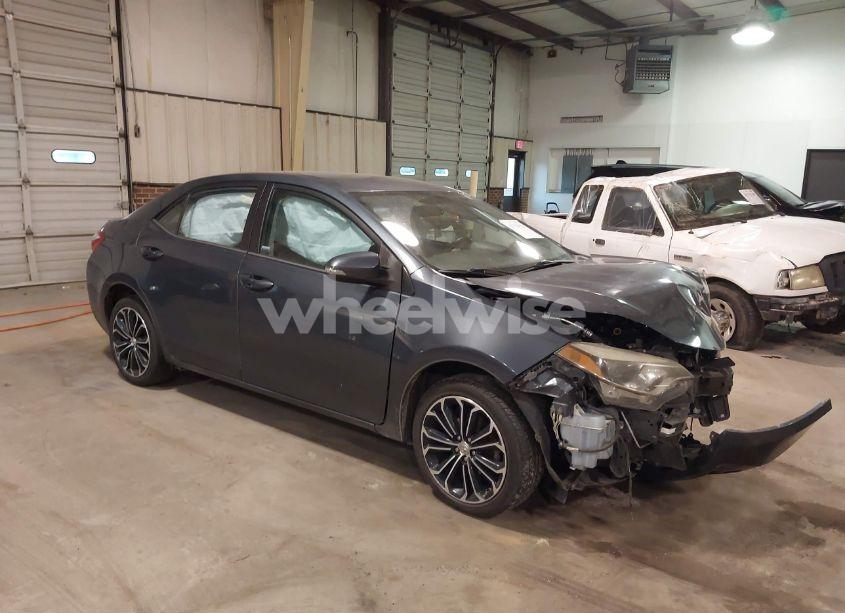 2015 Toyota Corolla S PLUS (VIN 2T1BURHE9FC278833) main photo