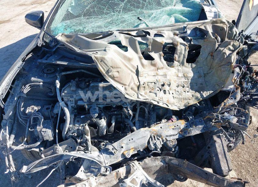 Photo 10 of 2015 Toyota Corolla LE (VIN 2T1BURHE9FC291534)