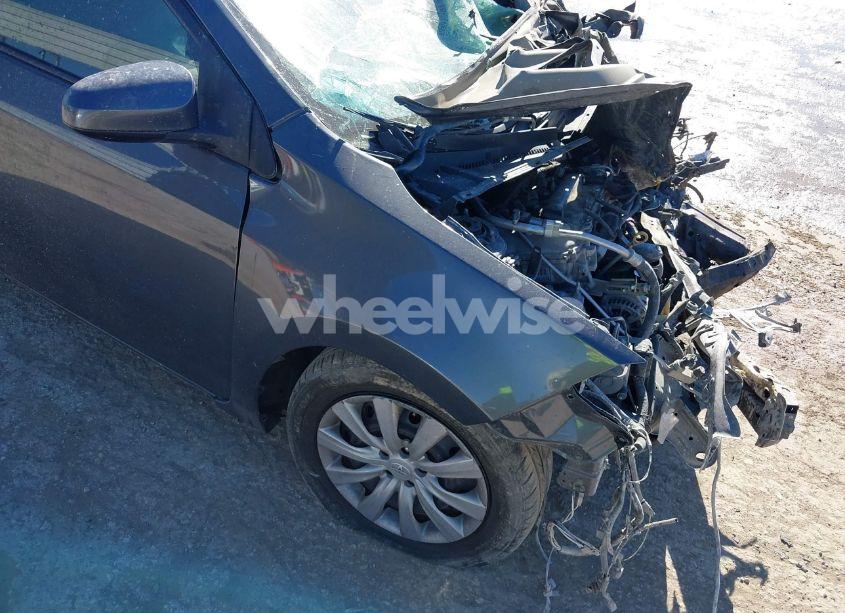 Photo 6 of 2015 Toyota Corolla LE (VIN 2T1BURHE9FC291534)