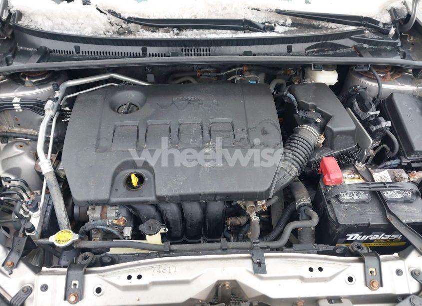 Photo 10 of 2015 Toyota Corolla L/LE/LE PLS/PRM/S/S PLS (VIN 2T1BURHE9FC293963)