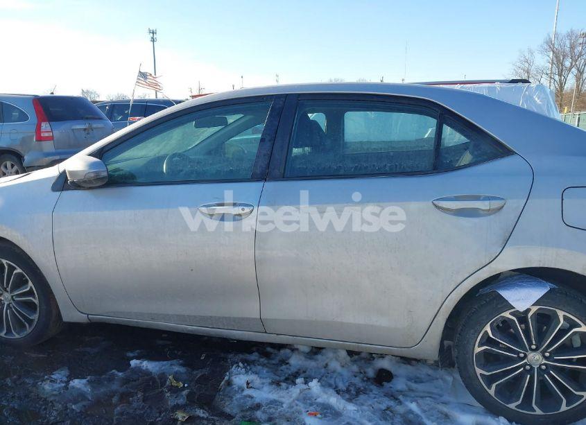 Photo 14 of 2015 Toyota Corolla S PLUS (VIN 2T1BURHE9FC307621)