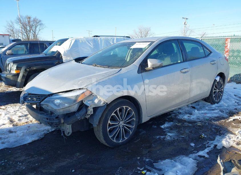 Photo 2 of 2015 Toyota Corolla S PLUS (VIN 2T1BURHE9FC307621)