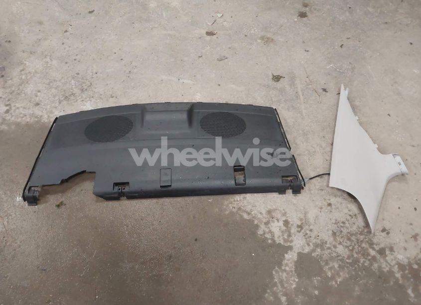 Photo 12 of 2015 Toyota Corolla S PLUS (VIN 2T1BURHE9FC318067)