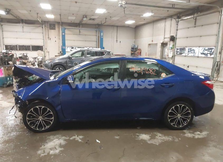 Photo 15 of 2015 Toyota Corolla S PLUS (VIN 2T1BURHE9FC318067)