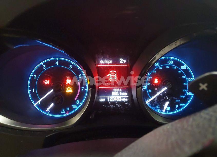 Photo 7 of 2015 Toyota Corolla S PLUS (VIN 2T1BURHE9FC318067)