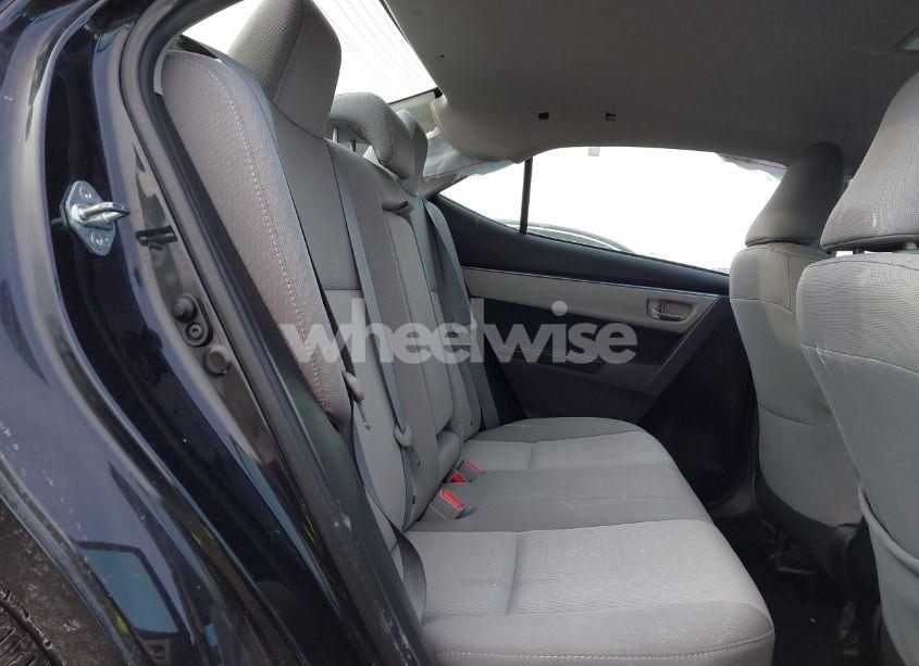 Photo 8 of 2015 Toyota Corolla LE (VIN 2T1BURHE9FC321518)