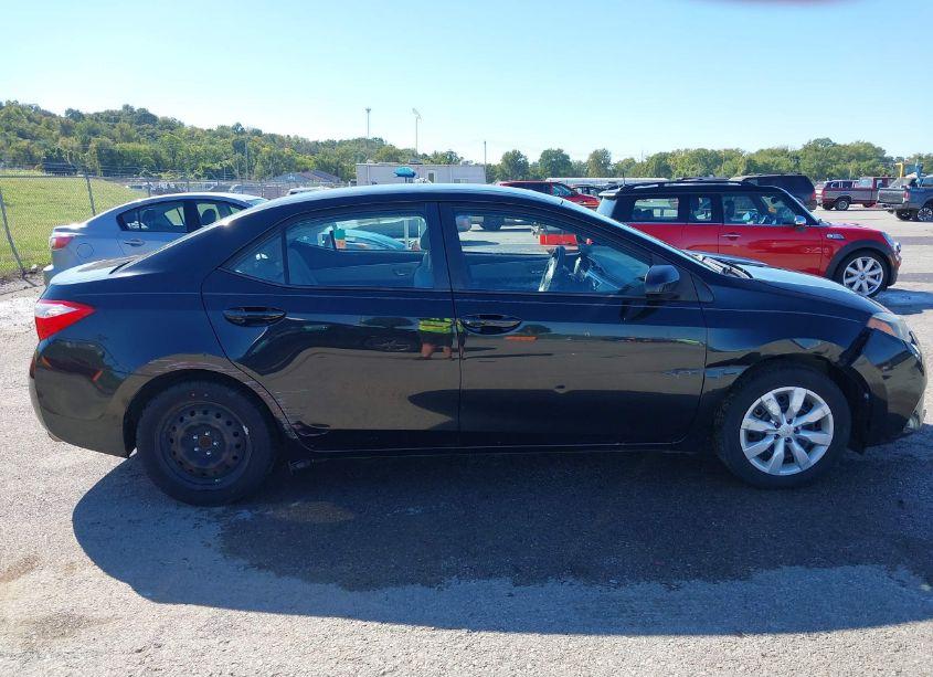Photo 13 of 2015 Toyota Corolla LE (VIN 2T1BURHE9FC332471)