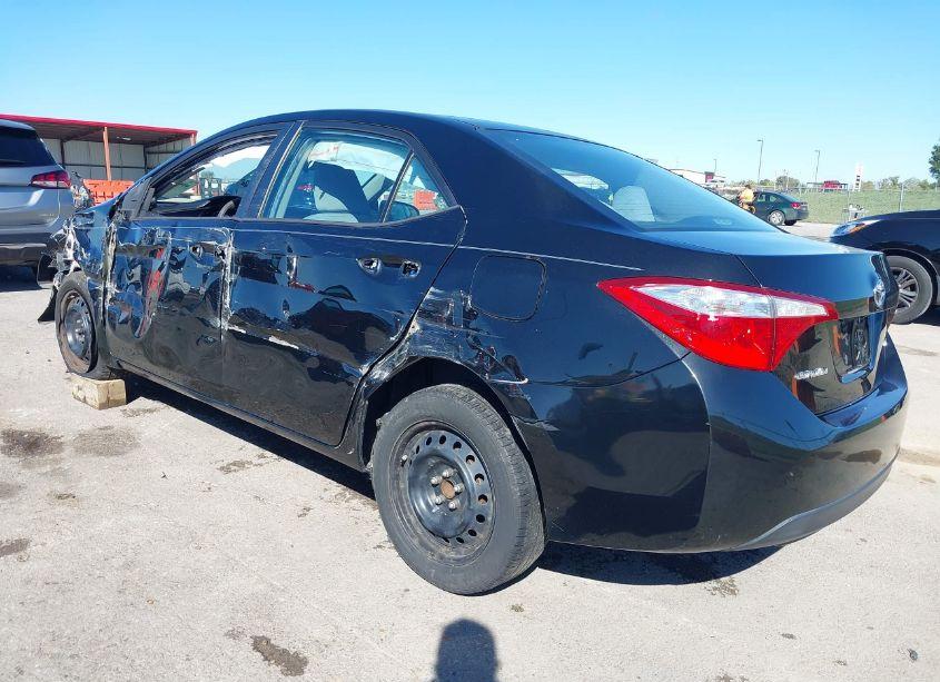 Photo 3 of 2015 Toyota Corolla LE (VIN 2T1BURHE9FC332471)