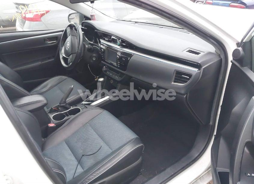 Photo 5 of 2015 Toyota Corolla S PLUS (VIN 2T1BURHE9FC376213)